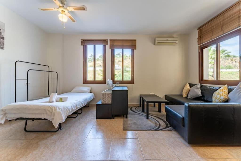 Ct 144 - La Cala Boulevard - Studio I La Cala De Mijas Kültér fotó